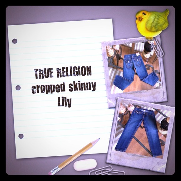 ⛔REDUCED⛔True religion's cropped Lily NWOT