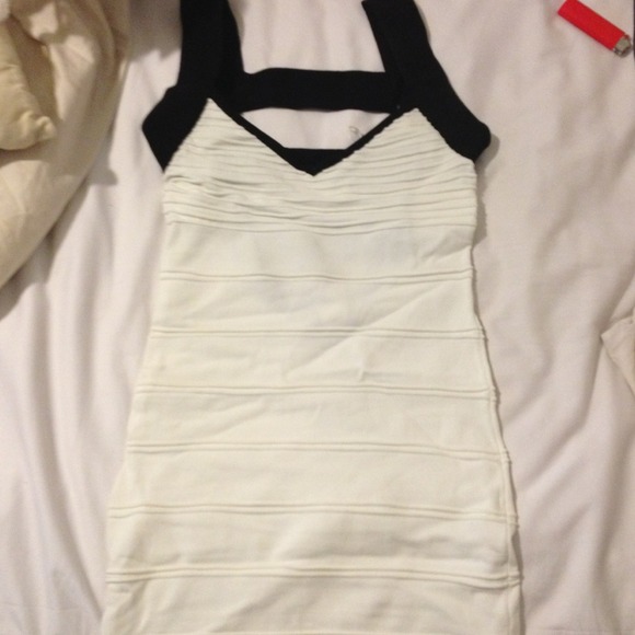 !!Traded!! 4 !ashleyelise! ArdenB bandage dress :)