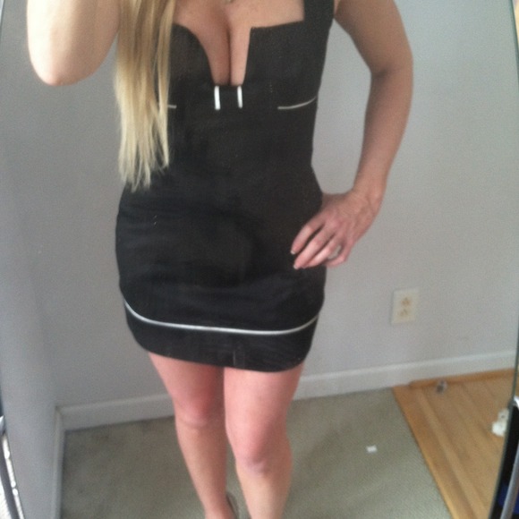 Bebe black and white dress XS  NWT