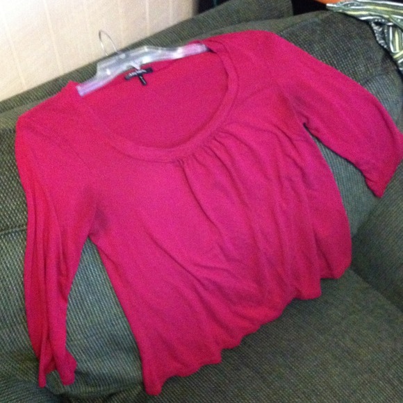 Maroon/red Daisy Fuentes top! :-)