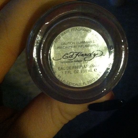 Ed Hardy set - Picture 4 of 4