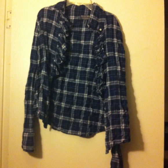 Ralph Lauren ruffle front plaid blouse!! - Picture 2 of 2