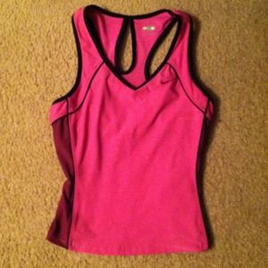 Nike FIT DRY workout tank