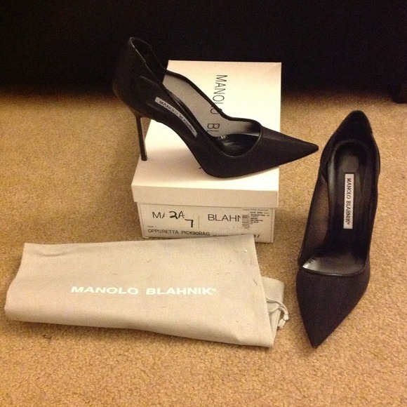Manolo Blahnik Shoes - ** SOLD ** Authentic MANOLO BLAHNIK women's heels