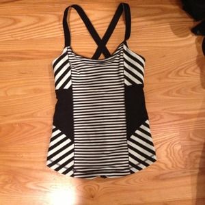 Lululemon never worn without tags