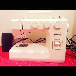 Sewing Machine Bablylock Model BL22