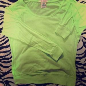 ***TRADED***V.S.* **PINK** slouchy Tee!