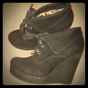 Black Wedge Booties!