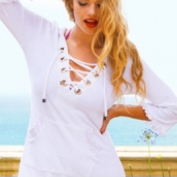 SOLD Only girl white sequin tunic SZ Sm!