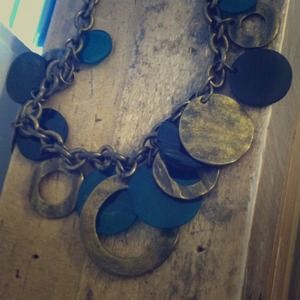 Statement necklace!  Gorgeous!