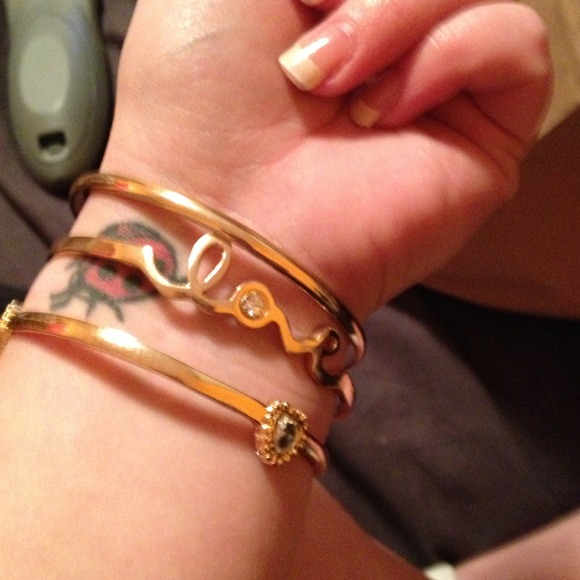 Three piece bracelet set