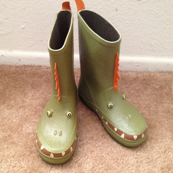 Kids rain boots