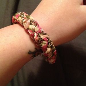 Bracelet.