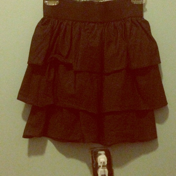 Ruffle skirt