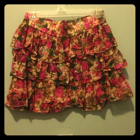 Floral mini skirt