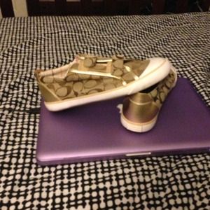 XXXXXXX. SOLD. XXXXXXXXXX. COACH SHOES