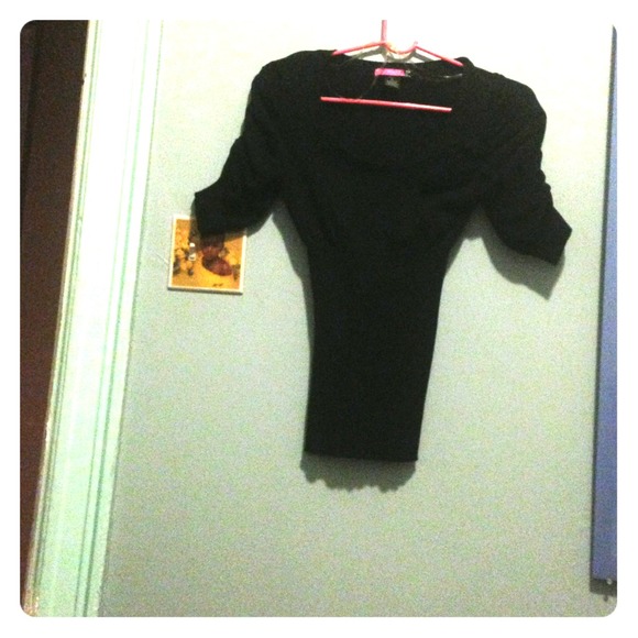 Scoop neck sweater