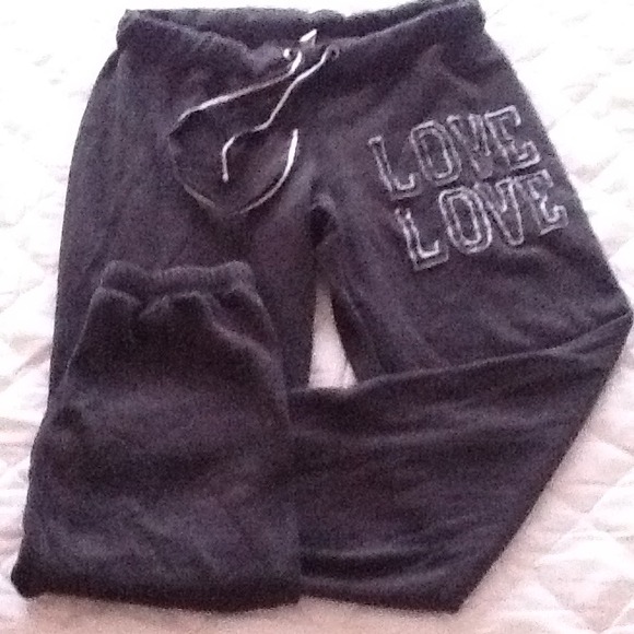 BUNDLED Capri style sweatpants & zebra mules!!
