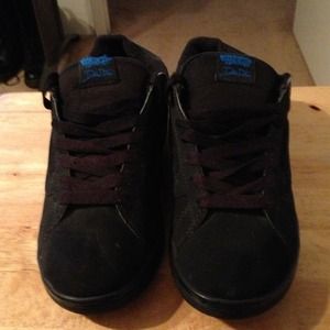 🐮TRADED🐮 Vans men's all black