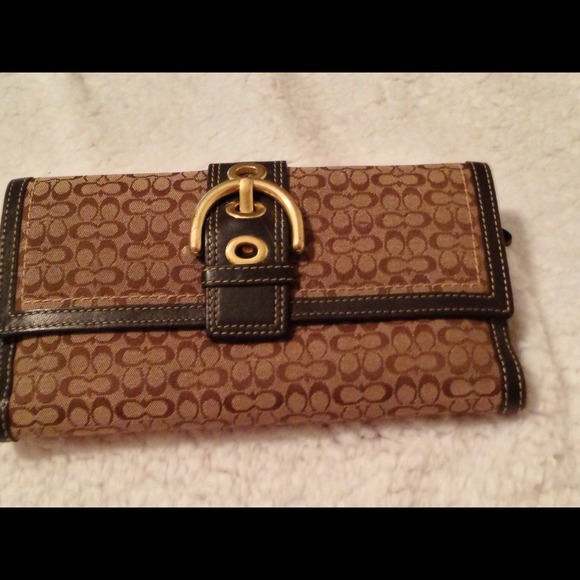Authentic Coach Wallet
