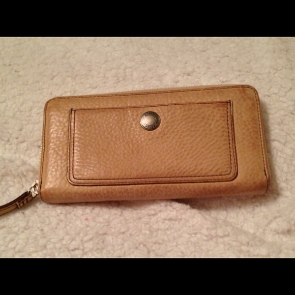 Authentic Coach Wallet