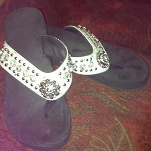 🌟Reserved for lorna🌟 White wedge sandals!