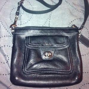 Cross body Coach purse
