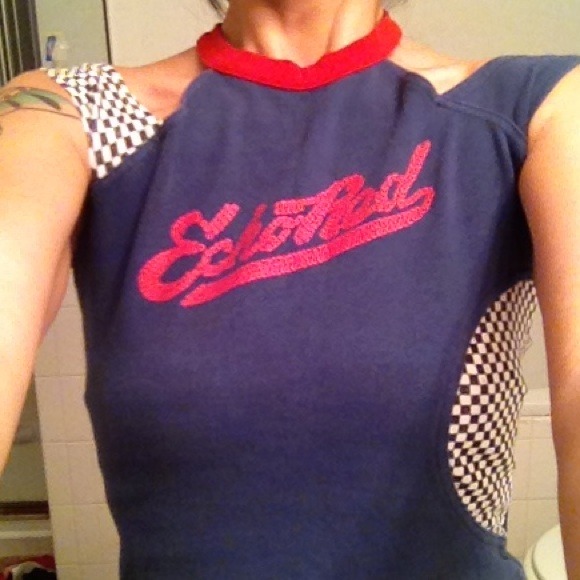 Echo Red tops!