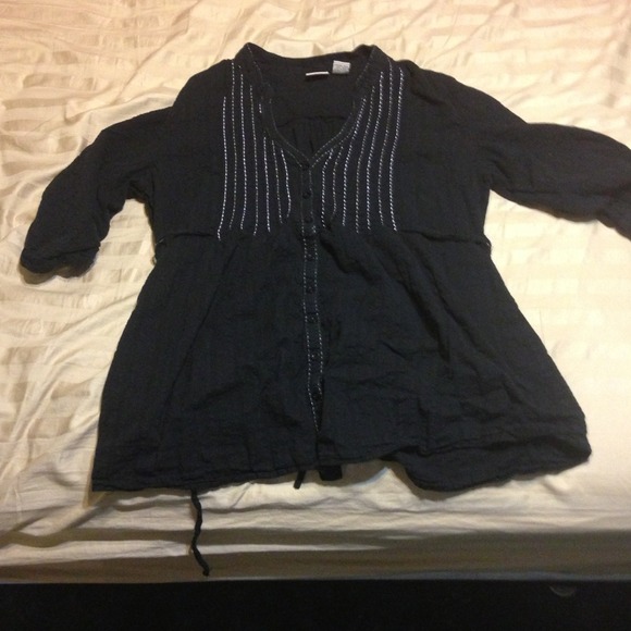 3/4 sleeve shirt