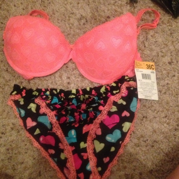 brand new with tags fruit of the loom lingerie