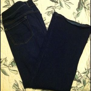 Dark wash artist fit jeans