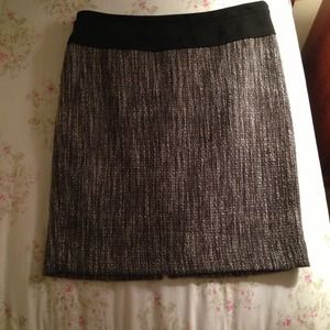 Limited pencil skirts! Fits great, true size 😄