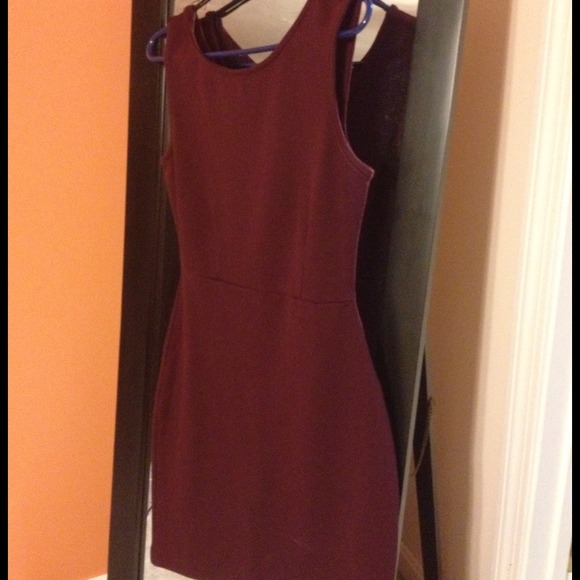 Forever 21 Dresses & Skirts - NEW Forever 21 dress in beautiful plum