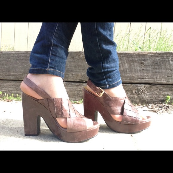 Michael Kors sling-back heel