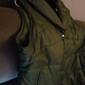 Green puffer vest