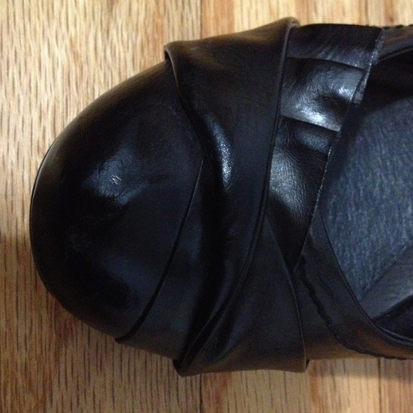 !!!SOLD!!!  Rampage wedges - Picture 3 of 4