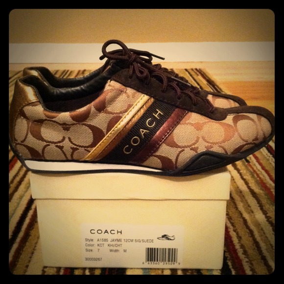 Coach Shoes - New! Coach suede shoe