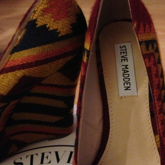 ❌BUNDLED❌Steve Madden wedges😍😍 - Picture 2 of 4