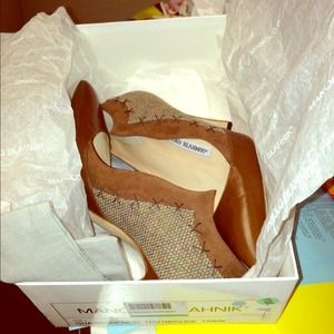 Looking for this shoes