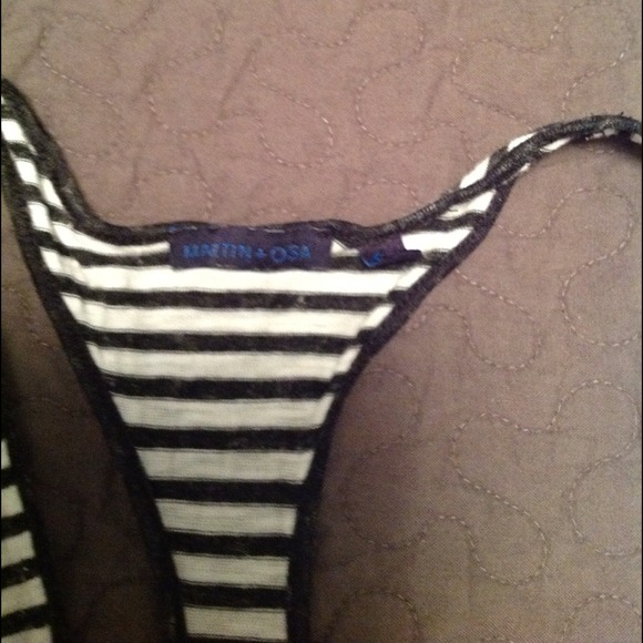 Martin & Osa tank - Picture 2 of 2