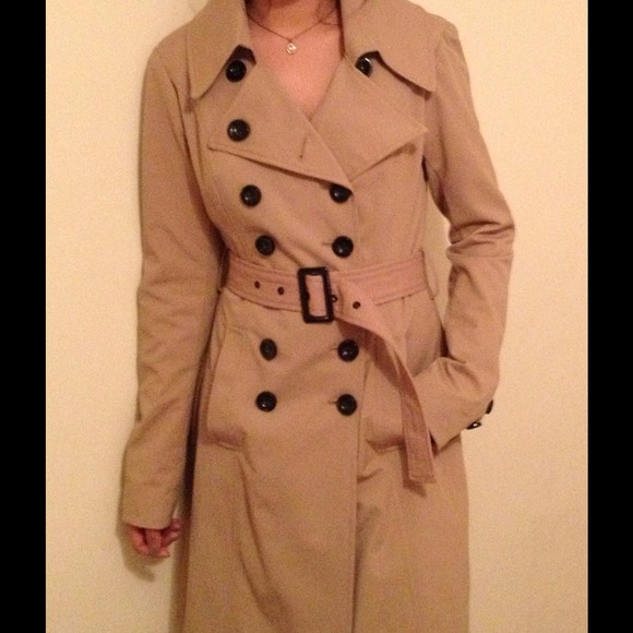 Coat - Picture 3 of 4