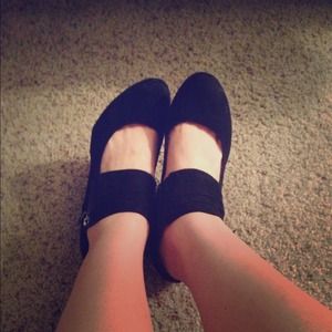 BUNDLE forever 21 striped skirt & black wedges