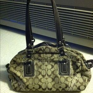 Authentic Signature Coach Purse