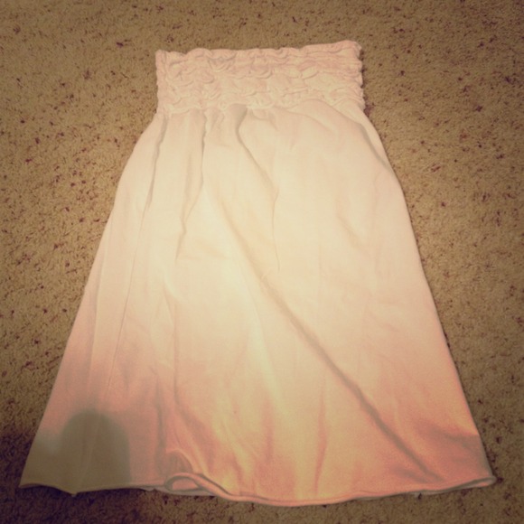 *Sold* White swim cover up size M