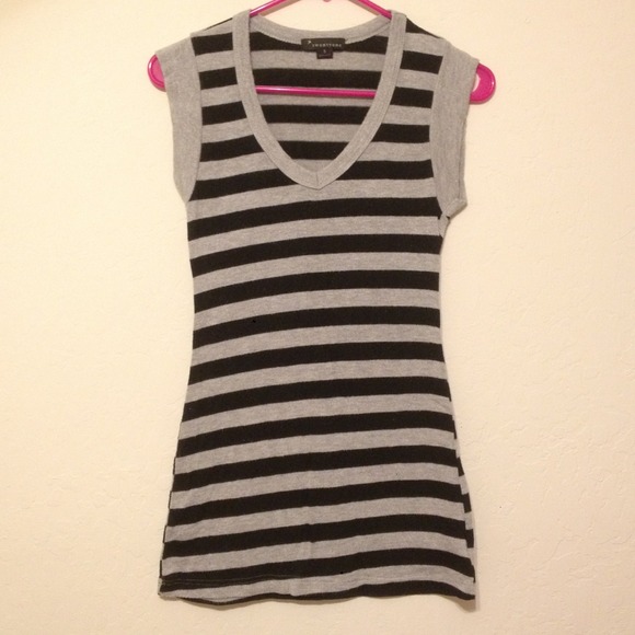 Cute Striped Top!