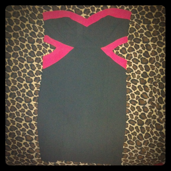 papaya Dresses & Skirts - Black & hot pink cut out dress!