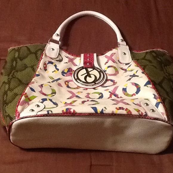 Ladies XOXO purse. Pink, green, & white. Love it!