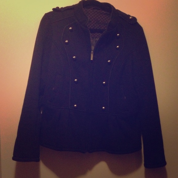 BEAUTIFUL PLEATED&BUTTONED STEVE MADDEN COAT