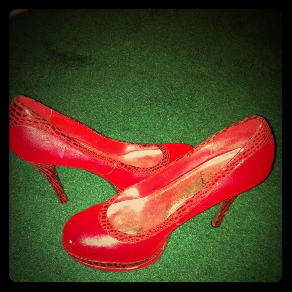 High heals shoes