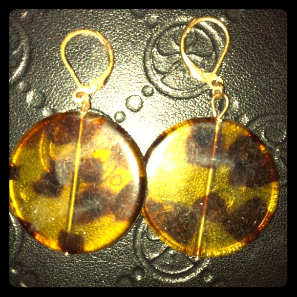 Accessories - Earrings